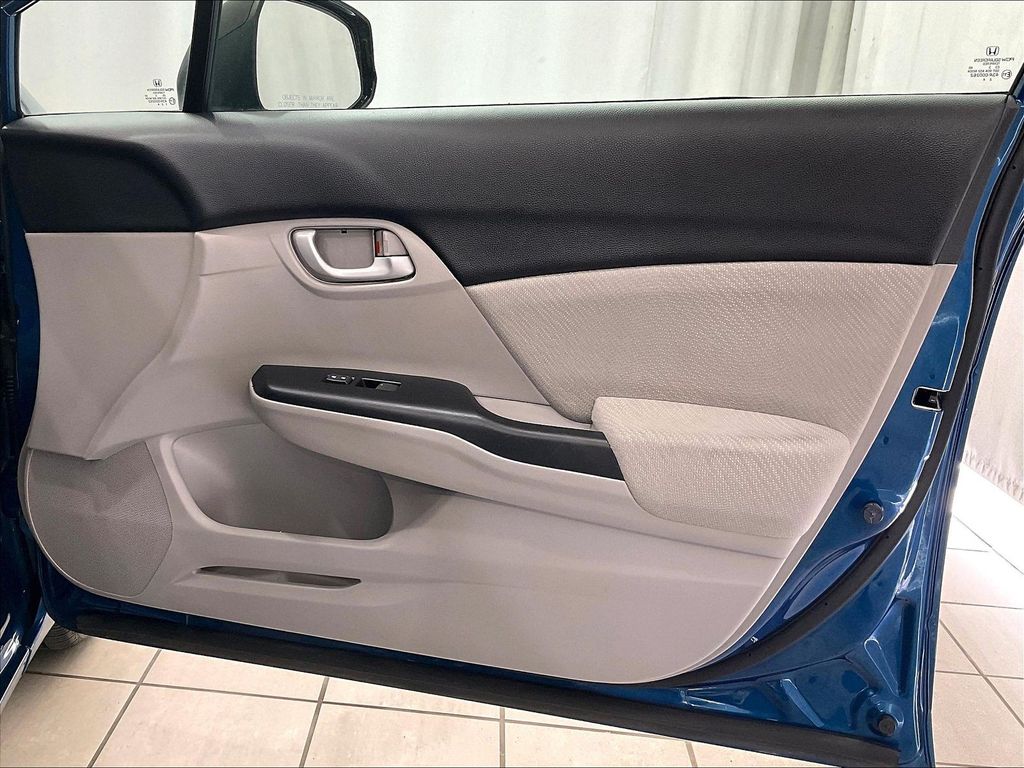 2013 Honda Civic — photo 12