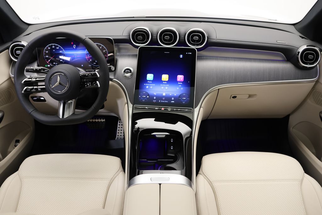 Thumbnail: 2027 Mercedes-Benz GLC - 18