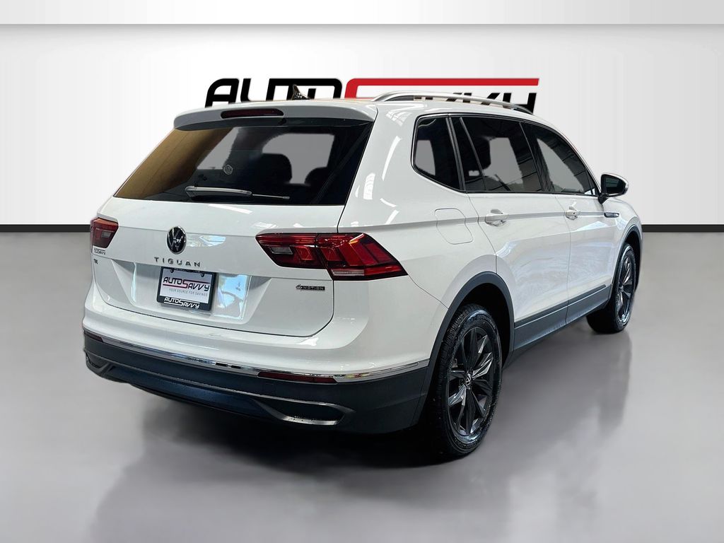 Used 2022 White Volkswagen 2.0T SE image 7