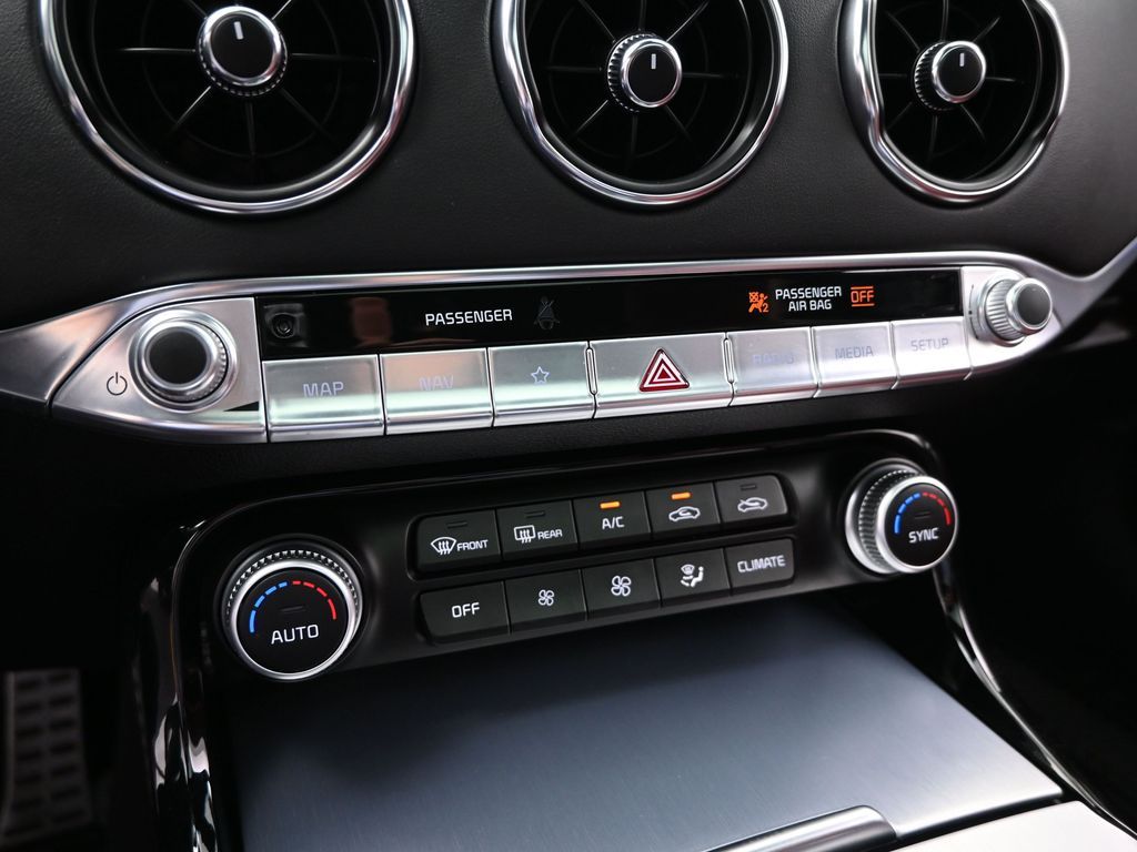 2023 Kia Stinger GT2