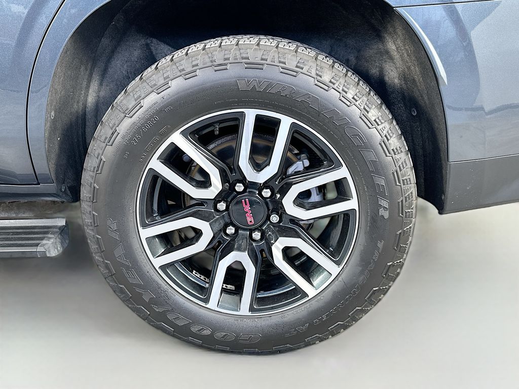 GMCYukon35