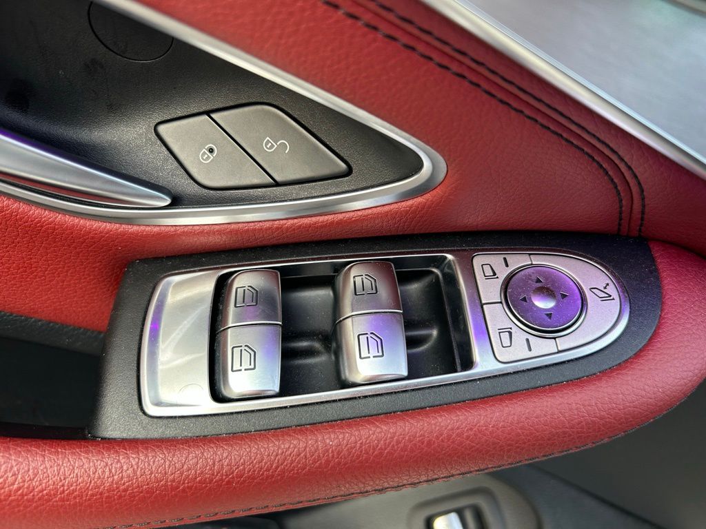 Thumbnail: 2021 Mercedes-Benz C-Class - 16