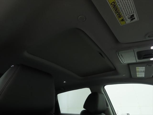 Thumbnail: 2025 Acura ADX - 19