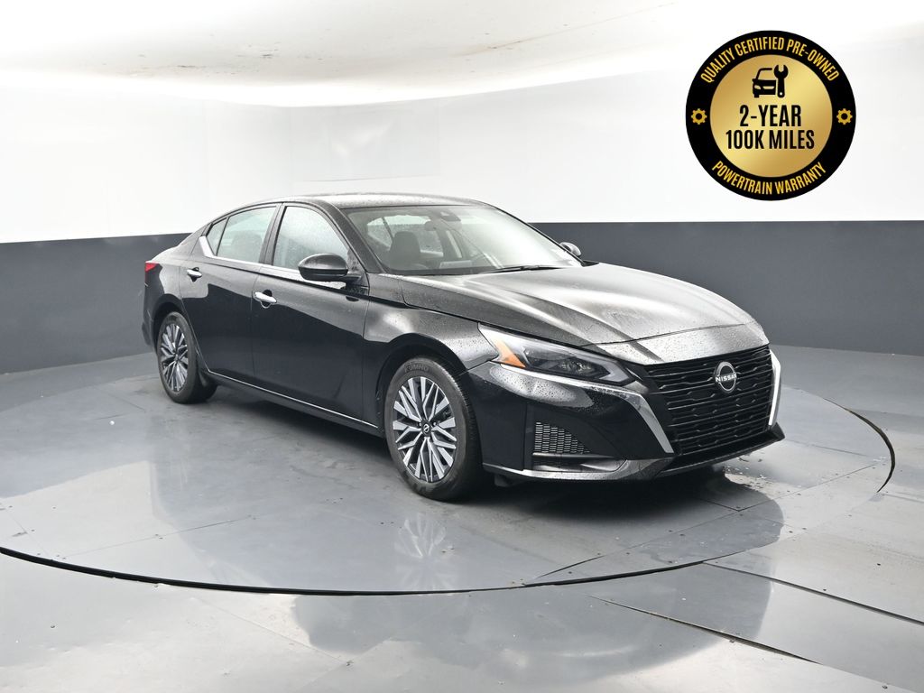 2025 Nissan Altima