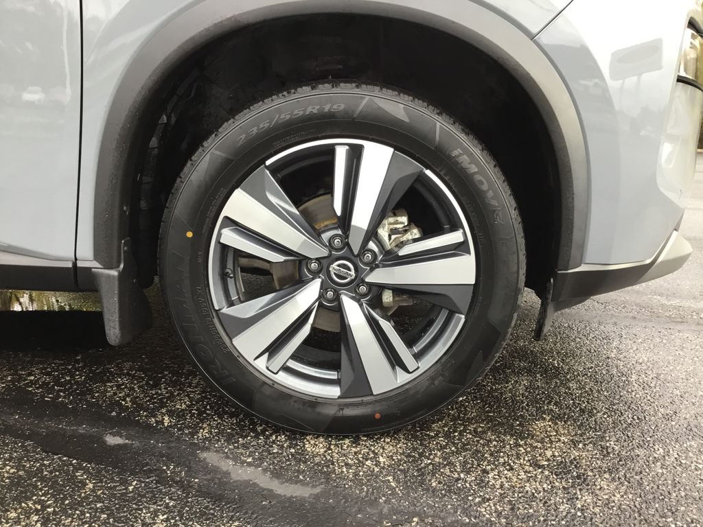 Thumbnail: 2021 Nissan Rogue - 11