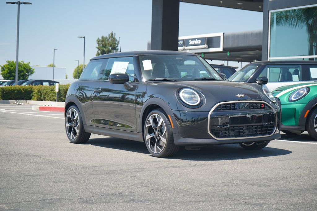 2025 MINI Cooper S  5