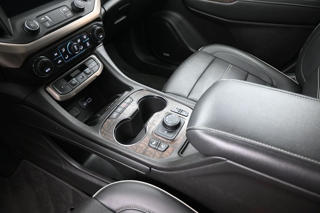 Used 2022 GMC Acadia SUV