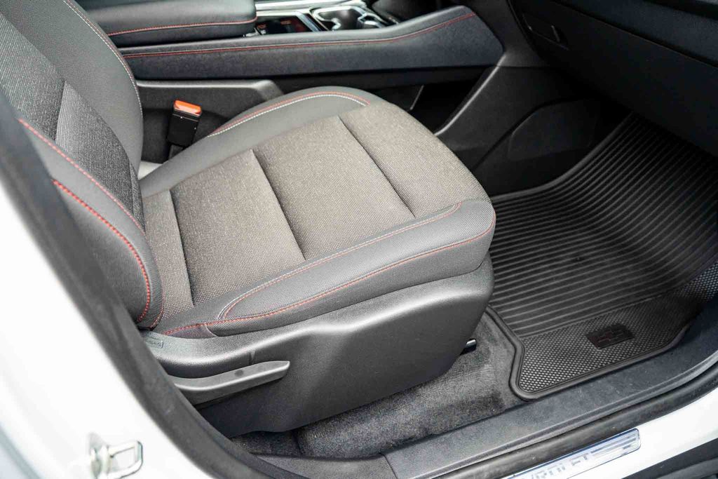 Used Car 2024 Chevrolet Traverse  Z71 For Sale Under $50,000 In Austin, Texas