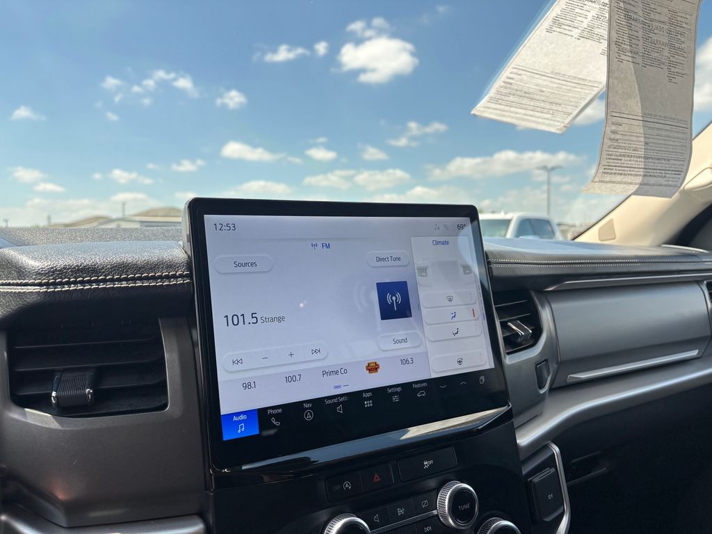 Used Car 2024 Ford Expedition Max  Xlt For Sale Under $60,000 In Austin, Texas