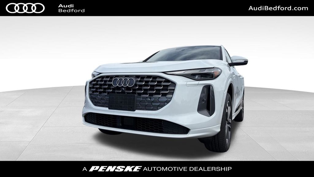 Glacier White Metallic 2026 Audi Q5 SUV / Crossover All-Wheel Drive 7-Speed Automatic
