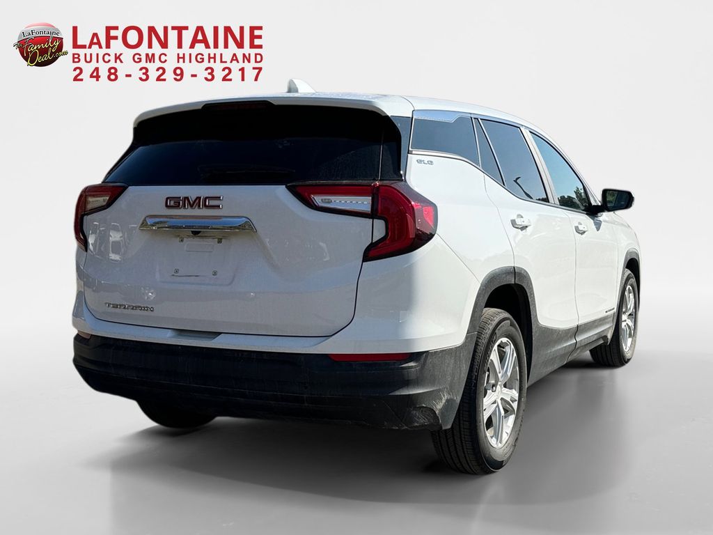 2022 GMC Terrain SLE 7