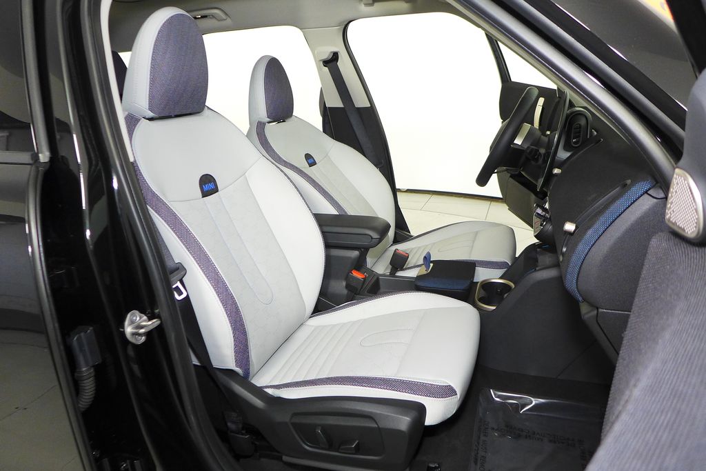 Thumbnail: 2025 MINI Cooper Countryman - 19