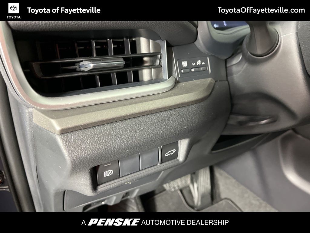 Thumbnail: 2026 Toyota Grand Highlander - 30