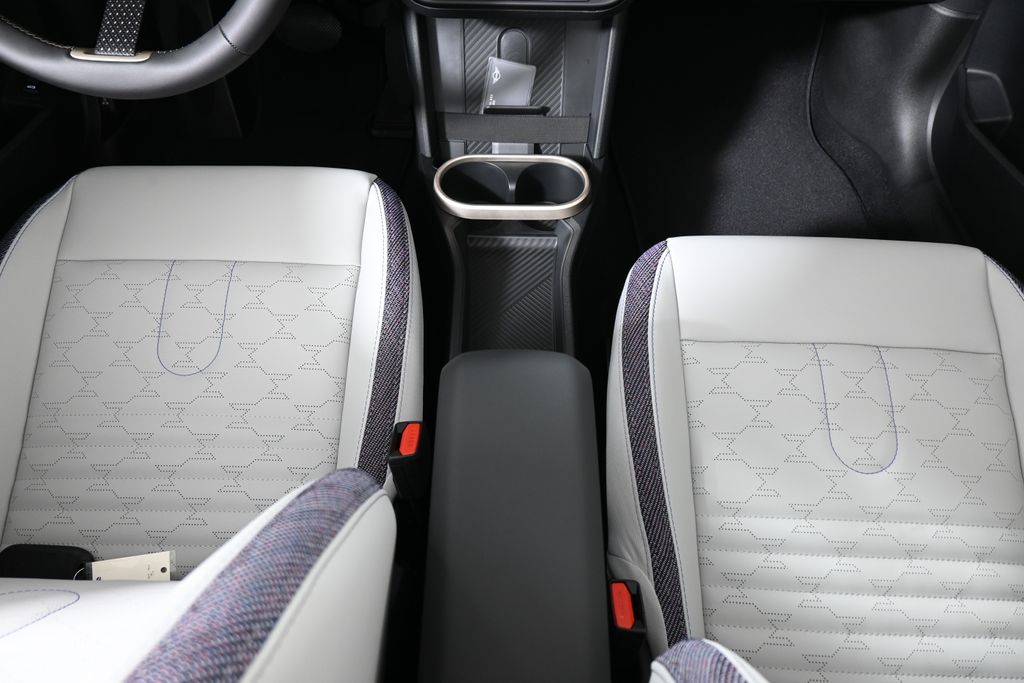 Thumbnail: 2026 MINI Cooper - 25