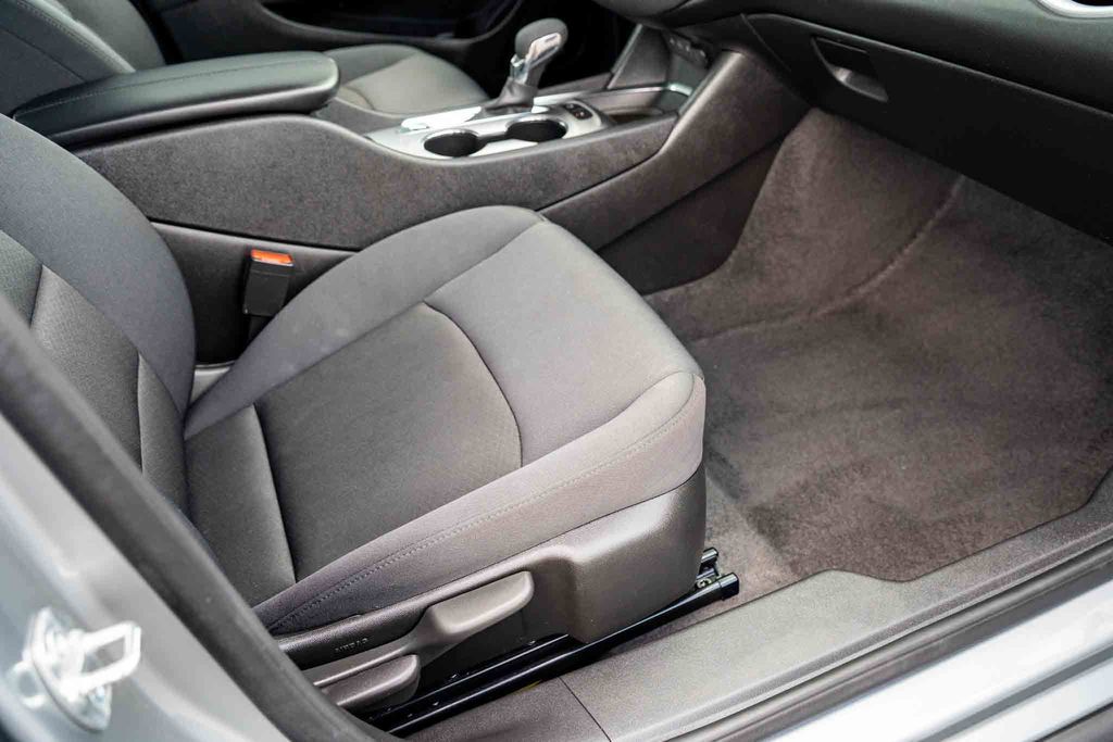 Used Car 2025 Chevrolet Malibu  Lt For Sale Under $25,000 In Austin, Texas