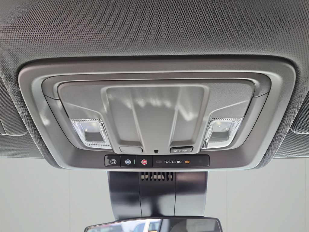 New 2026  GMC Elevation image 40