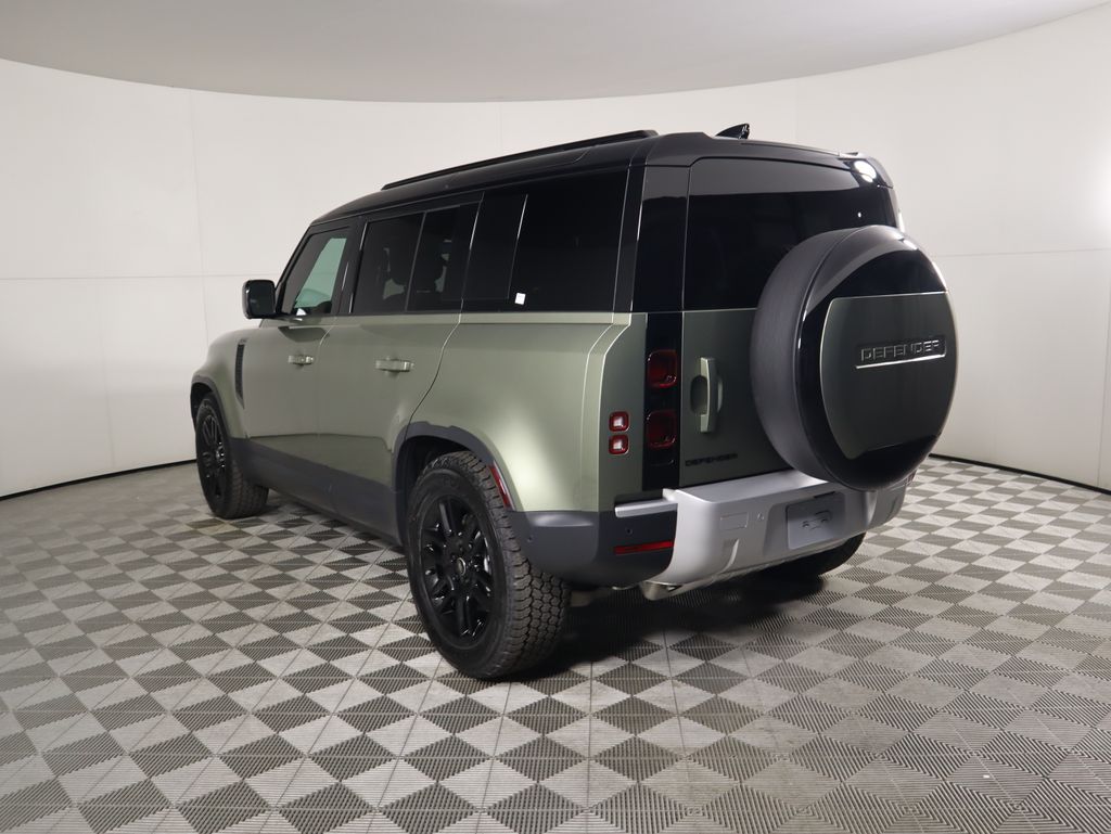 Thumbnail: 2025 Land Rover Defender - 7