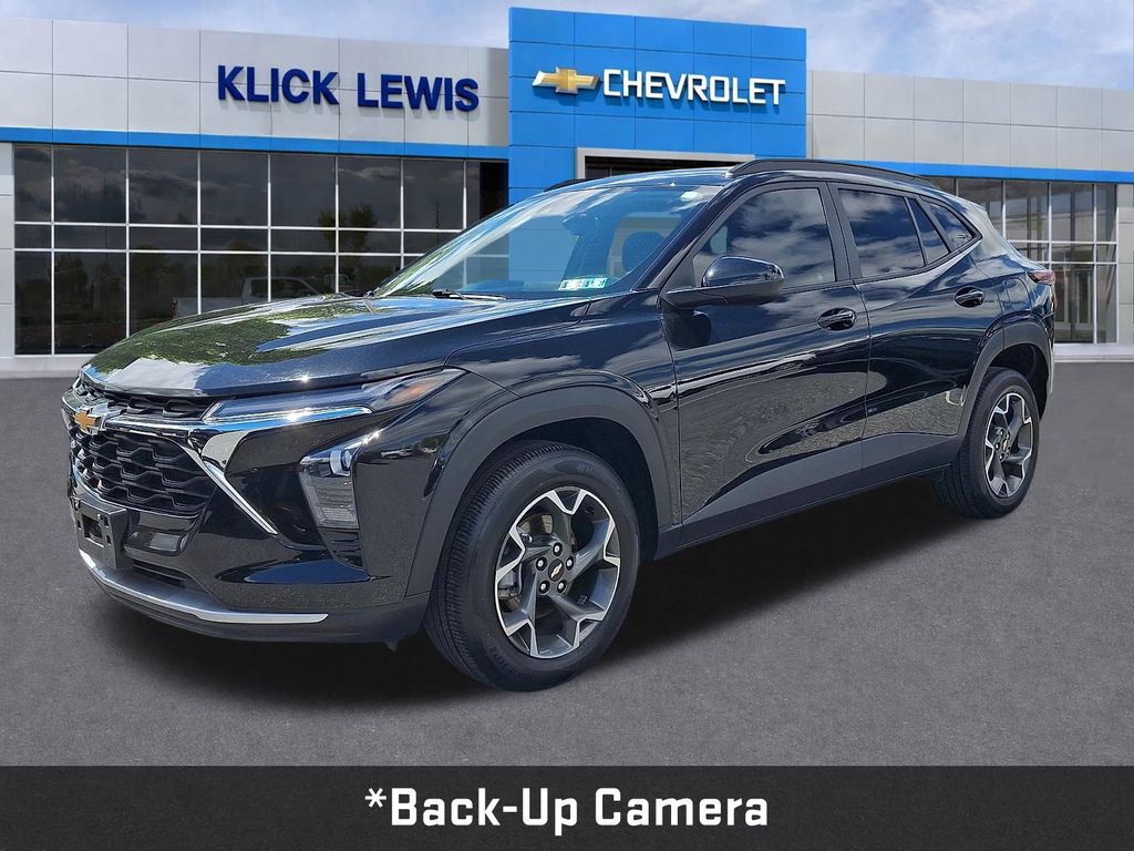 2025 Chevrolet Trax LT Black at Klick Lewis Buick Chevrolet