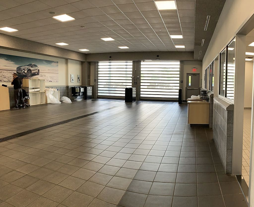 Thumbnail: 2026 Mercedes-Benz GLC - 16