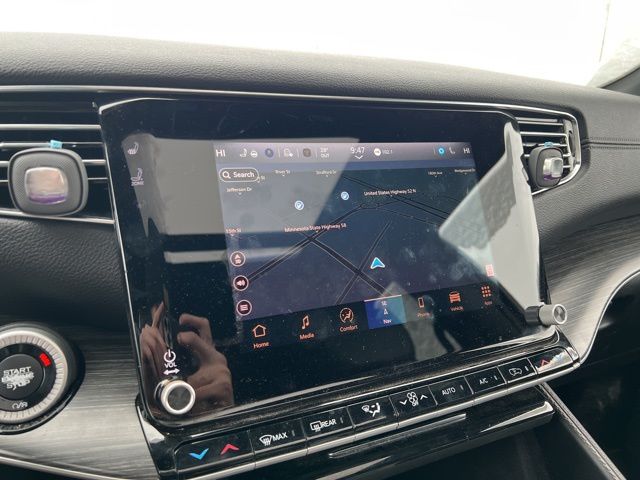 2023 Wagoneer L Wagoneer L