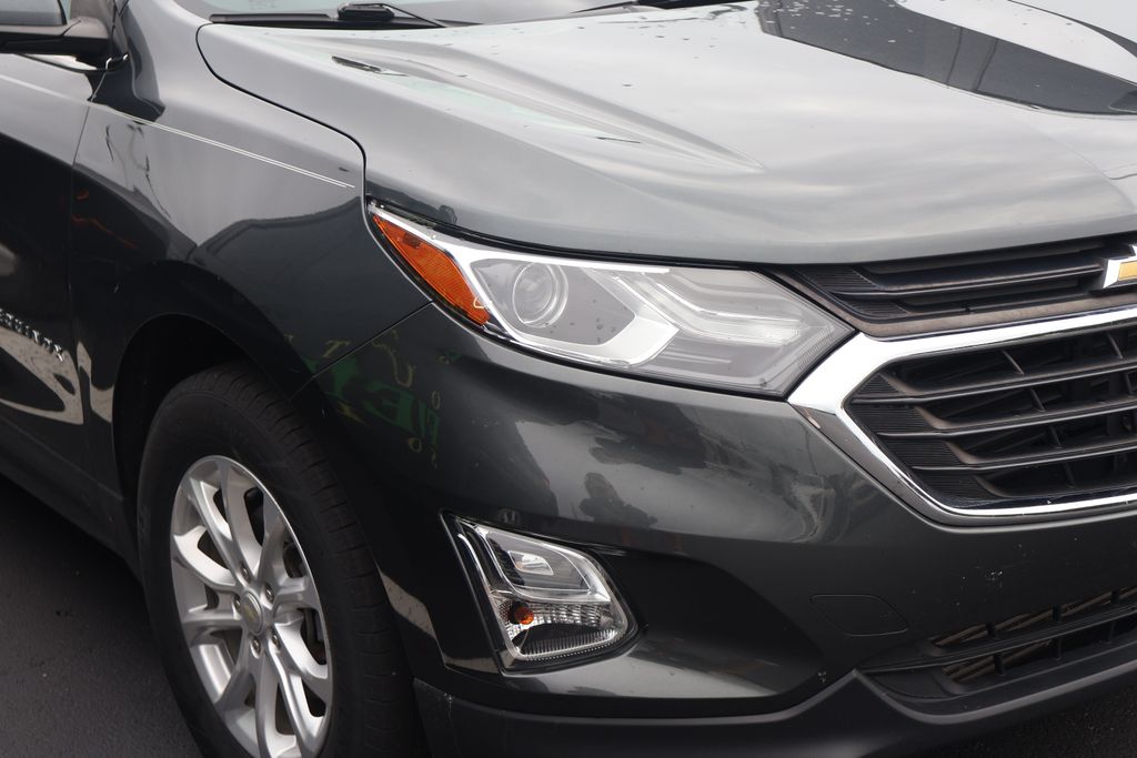 Thumbnail: 2018 Chevrolet Equinox - 4