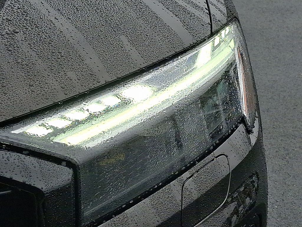 Thumbnail: 2025 Audi Q7 - 9