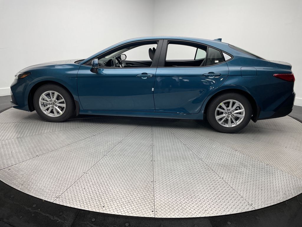 Thumbnail: 2025 Toyota Camry - 8