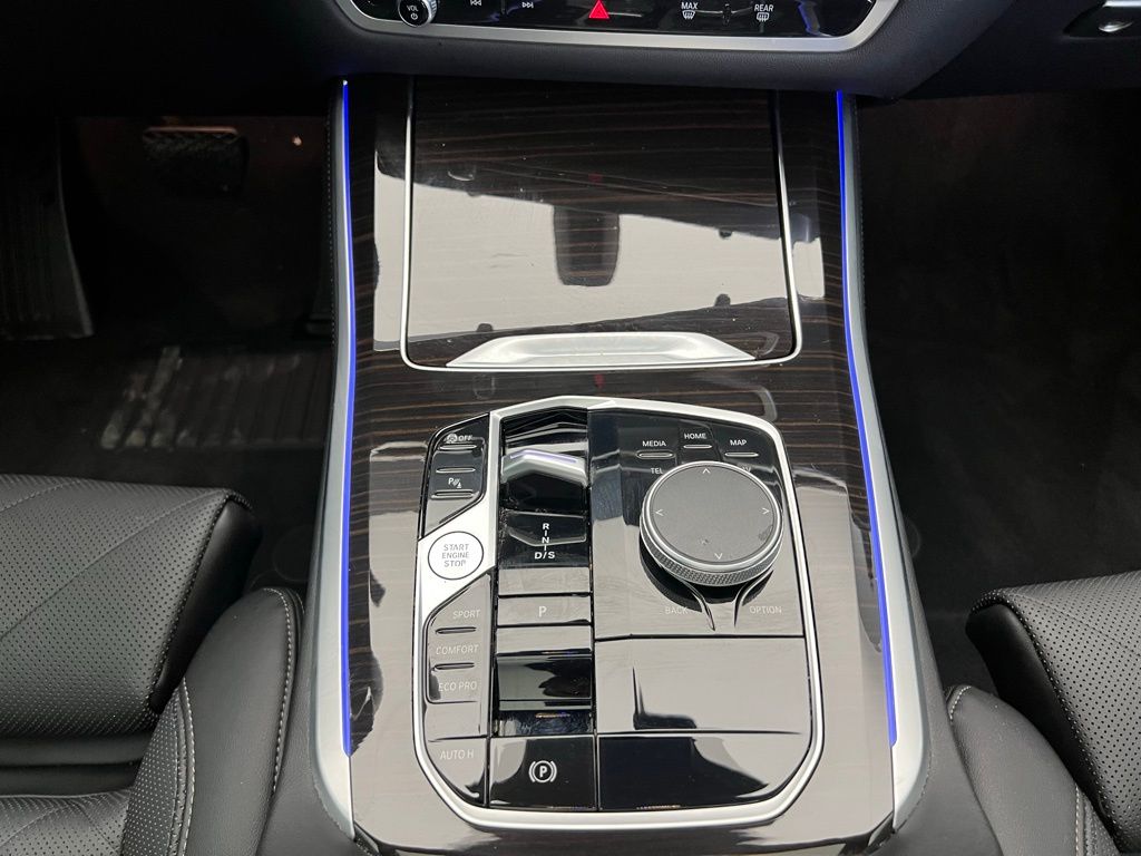 2024 BMW X5 sDrive40i 12