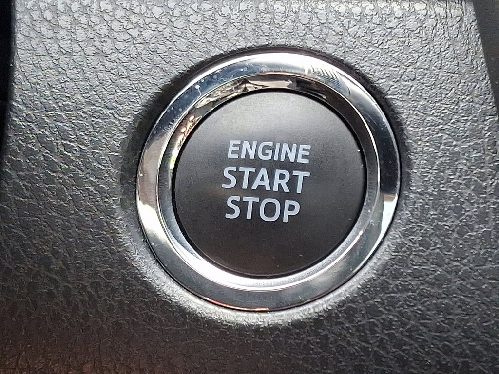 2022 Toyota Camry XLE 23