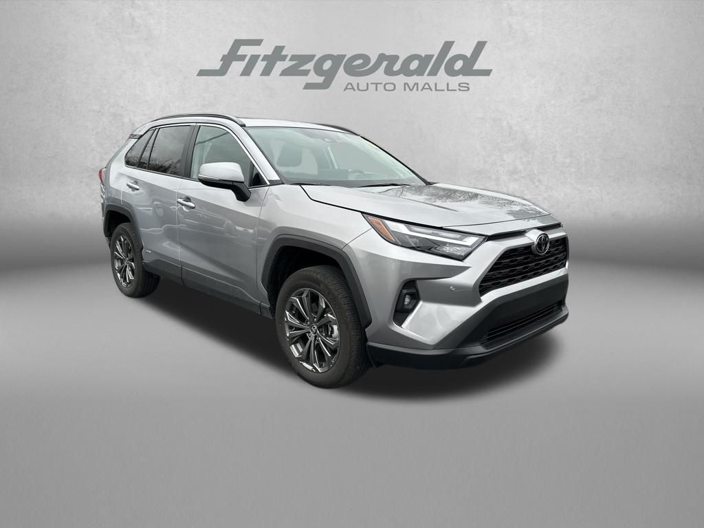 2025 Toyota RAV4 Hybrid XLE Premium AWD