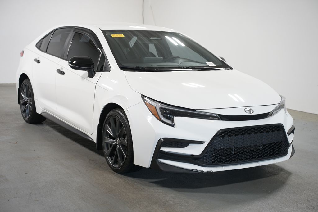 Thumbnail: 2024 Toyota Corolla - 3