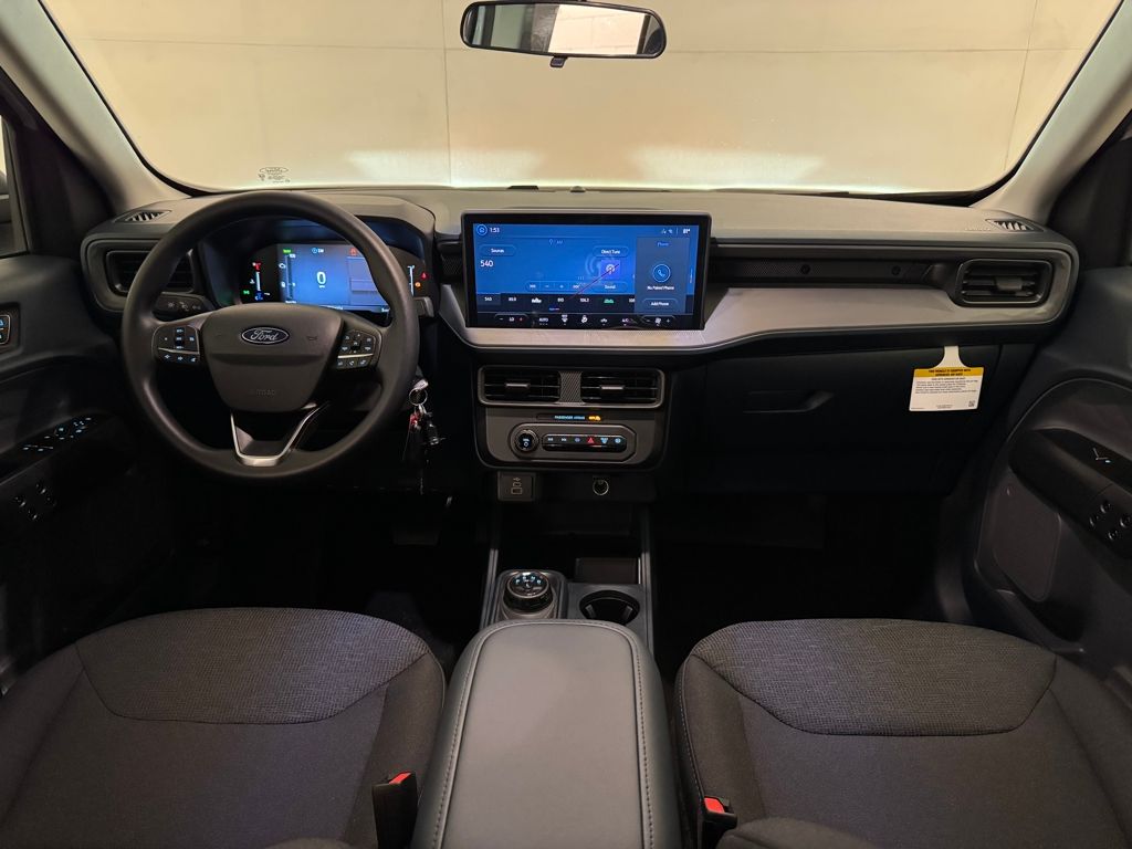 2025 Ford Maverick XL photo 4