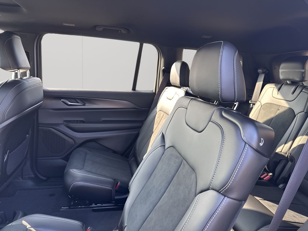 New Car 2025 Jeep Grand Cherokee L  For Sale Under $40,000 In Austin, Texas