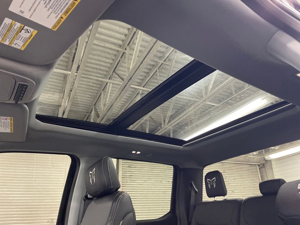 2026 Ford F-250 Super Duty XLT - Photo 10