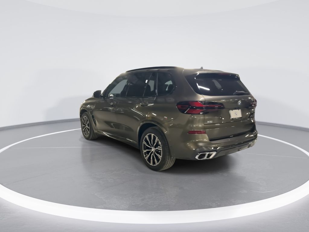 Thumbnail: 2026 BMW X5 - 6