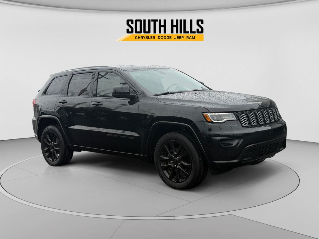 2020 Jeep Grand Cherokee Altitude - 6