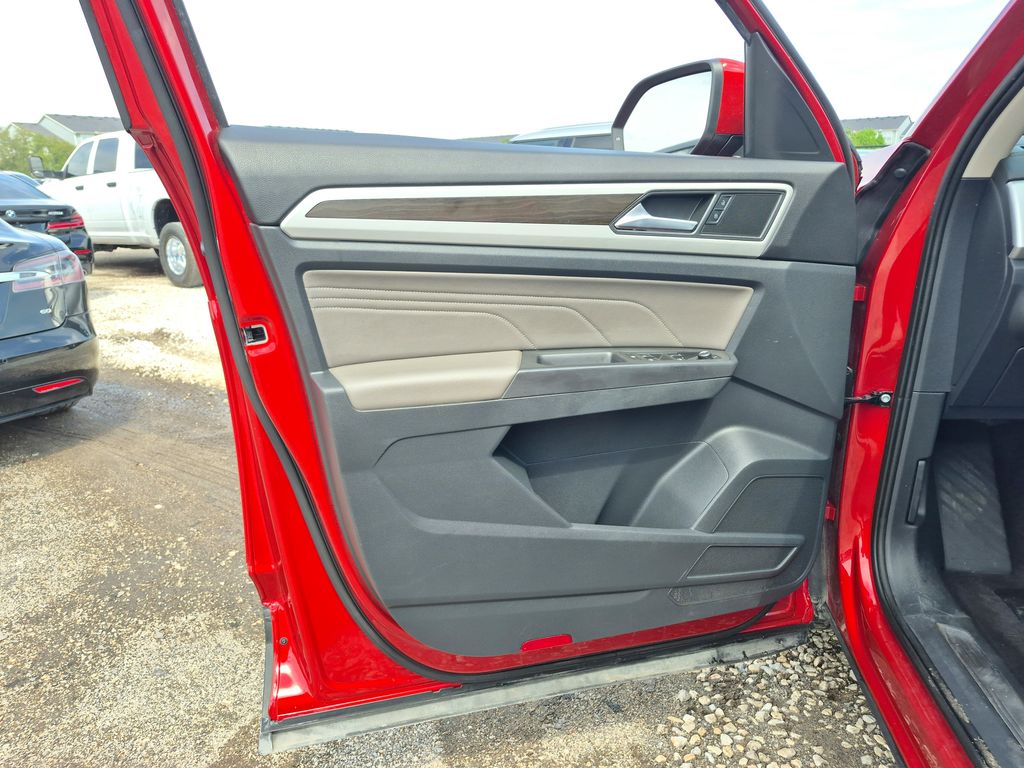 2022 Volkswagen Atlas 3.6L V6 SE w/Technology Red at DeMontrond Auto Country