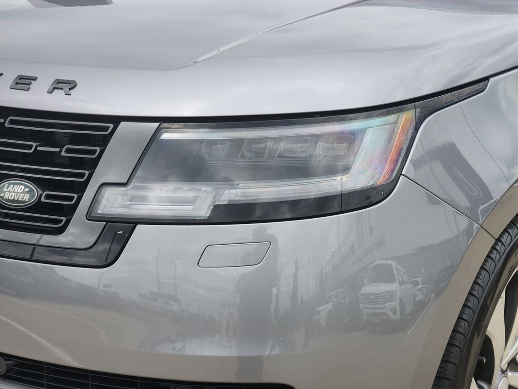 2023 Land Rover Range Rover SE  at Ultimate Motorsports
