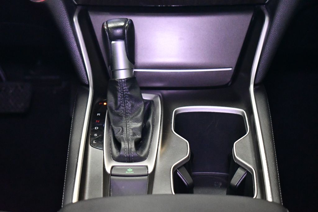 Thumbnail: 2020 Honda Accord - 17