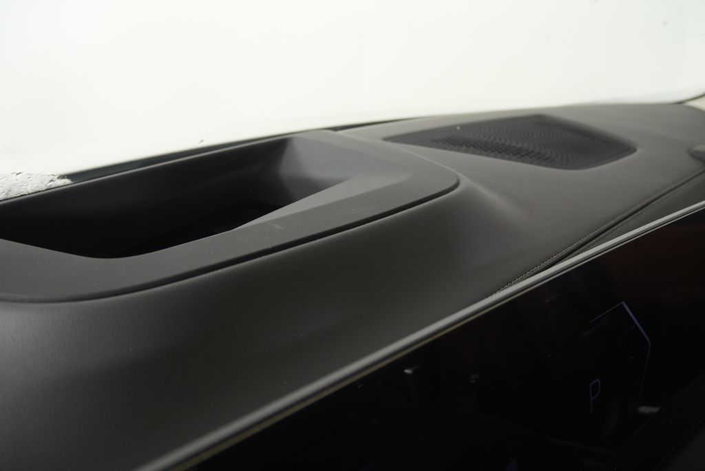 Thumbnail: 2026 BMW X7 - 20