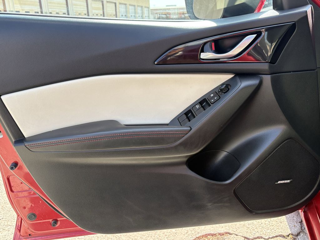 Used 2016 Soul Red Metallic Mazda s Grand Touring image 10