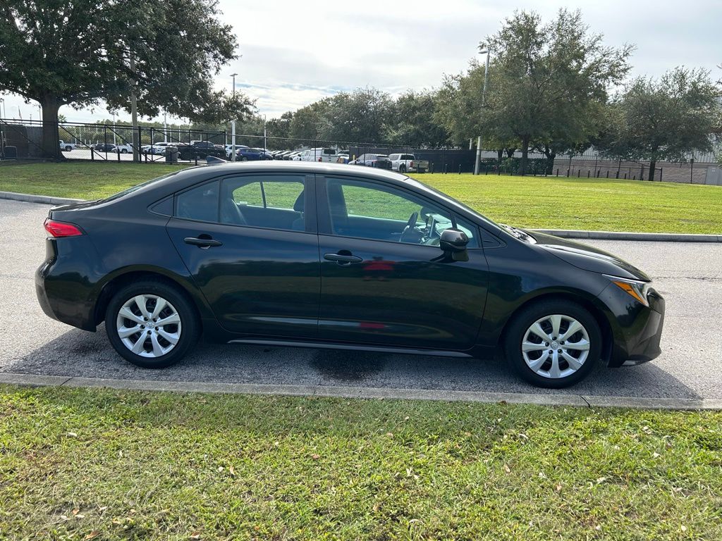Thumbnail: 2021 Toyota Corolla - 6