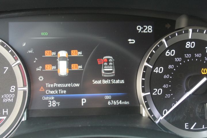 Used Car 2022 Toyota Highlander  Xse For Sale Under $35,000 In Georgetown, Texas