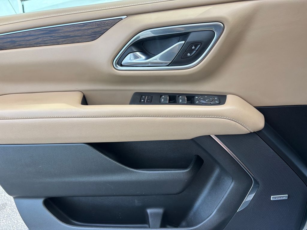 Used Car 2023 Chevrolet Suburban  Premier For Sale Under $50,000 In Austin, Texas