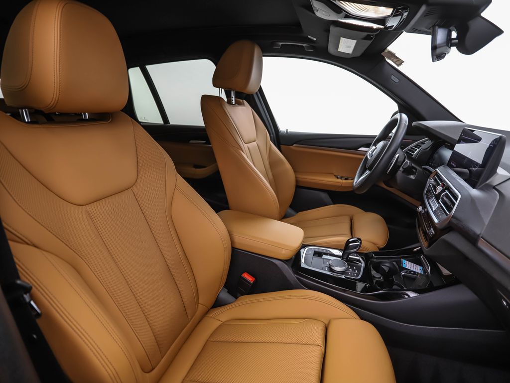 Thumbnail: 2024 BMW X3 - 31
