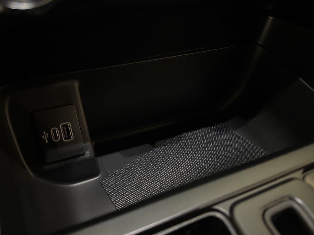 New 2026 White Ford XLT image 32