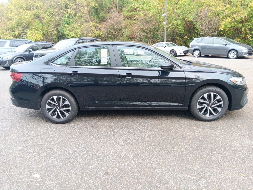 2024 Volkswagen Jetta 1.5T S 6