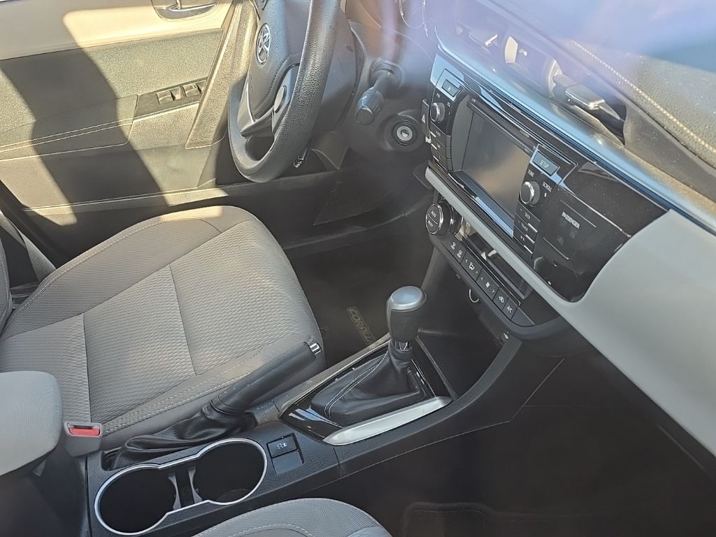 2016 Toyota Corolla L photo 8