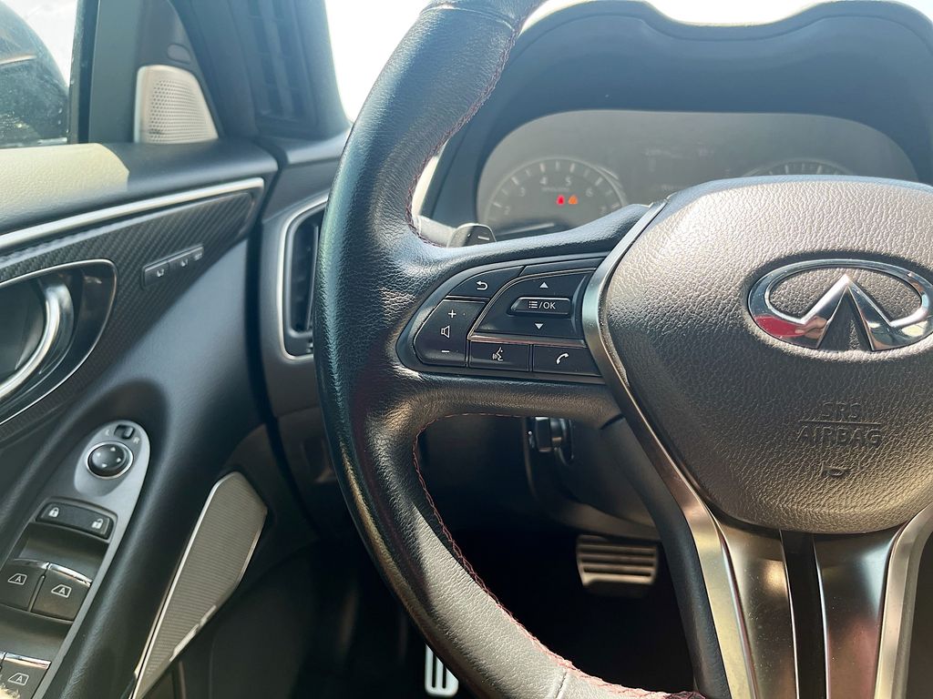 Used 2022 Black INFINITI Red Sport 400 image 10