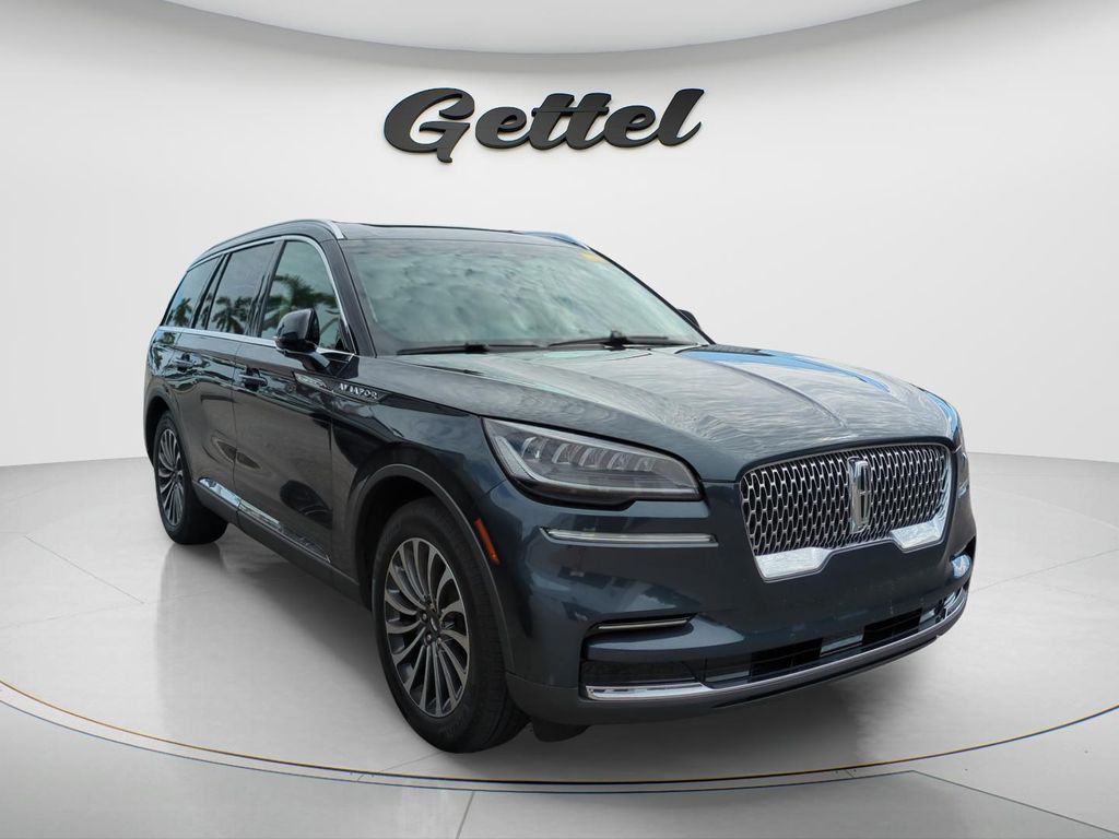 Used 2024 Blue Lincoln Reserve image 13